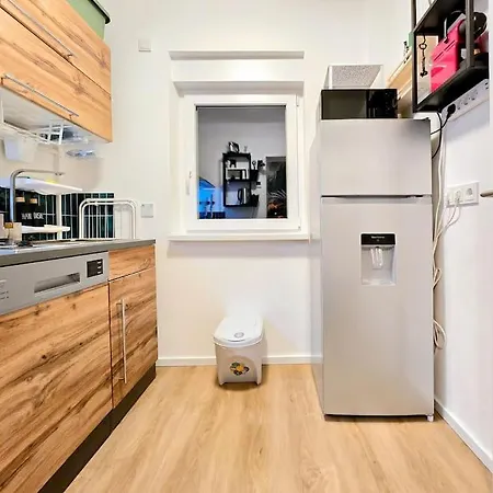 Lägenhet Urban Jungle Riesiger Balkon Parken Arbeitsplatz *