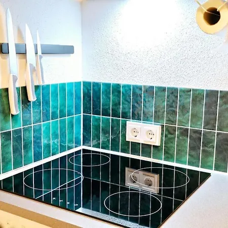 Apartamento Urban Jungle Riesiger Balkon Parken Arbeitsplatz *